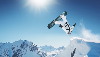 开云体育在线-坎特，绿茵场上的隐形棋手，一手掌控德土大战的呼吸节奏