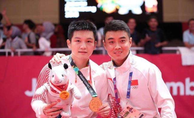 中国队横扫德国队,王皓惊艳四座 中国队横扫德国队,王皓惊艳四座