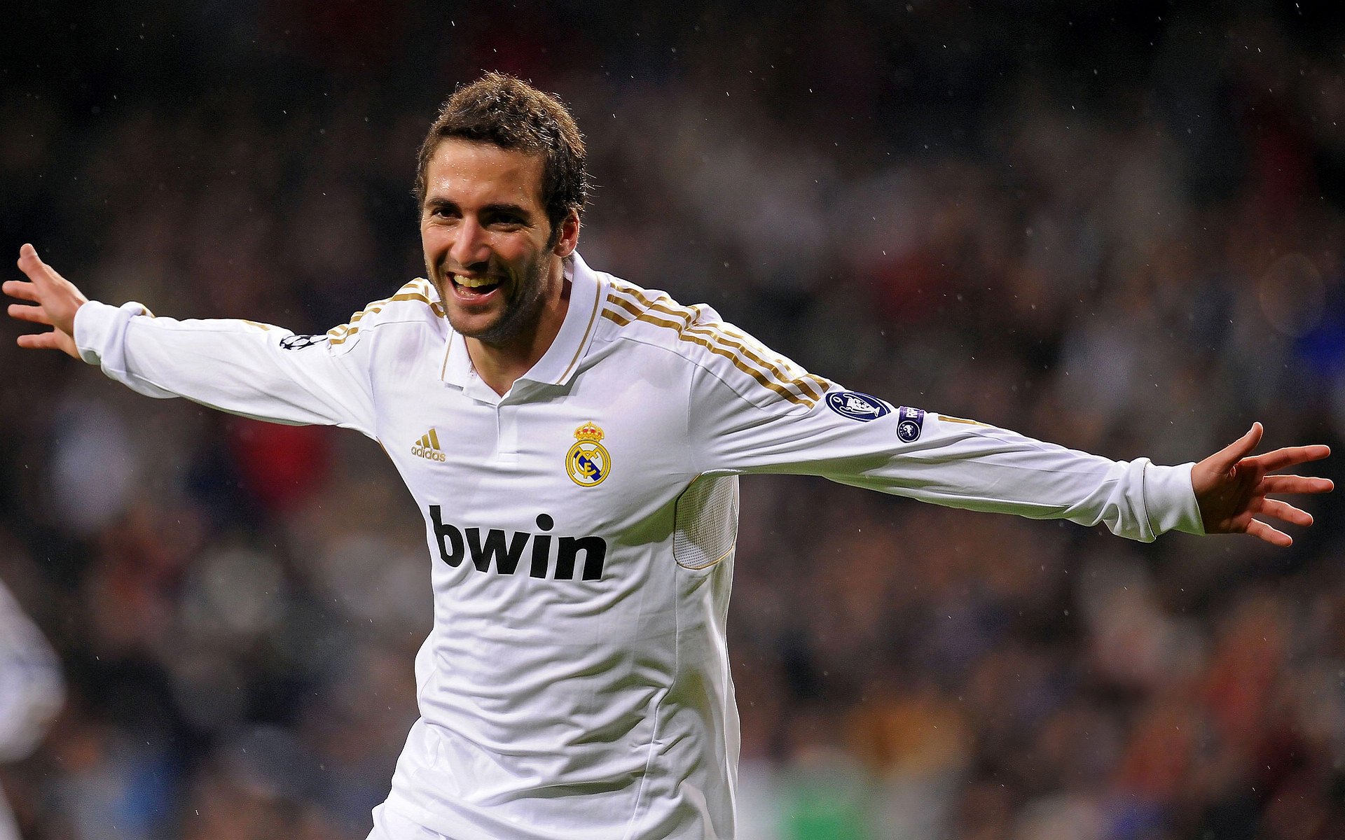 意甲焦点战之夜，哈弗茨用实力证明自己，从水货到关键先生的救赎之路