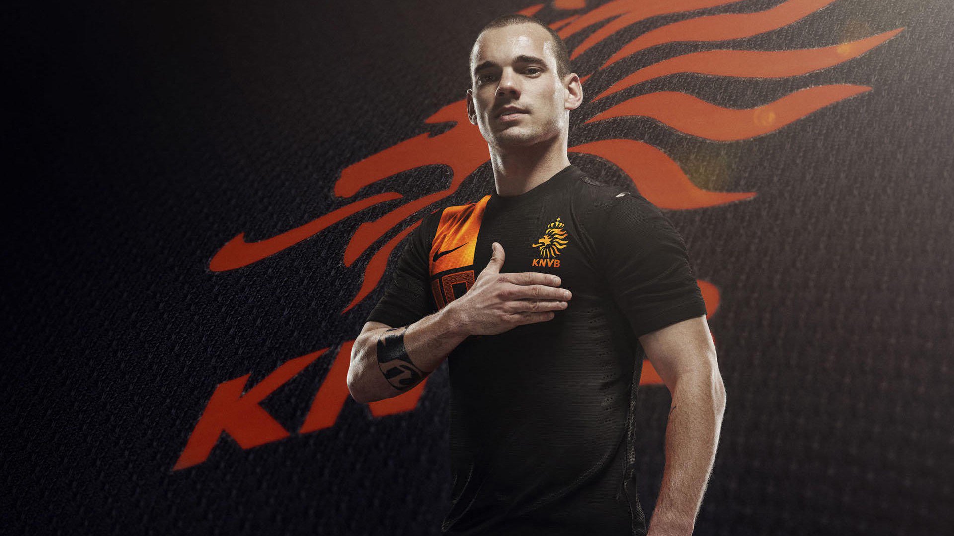 德甲争冠战之夜，库尔图瓦成为全场焦点，一道横跨联赛的阴影