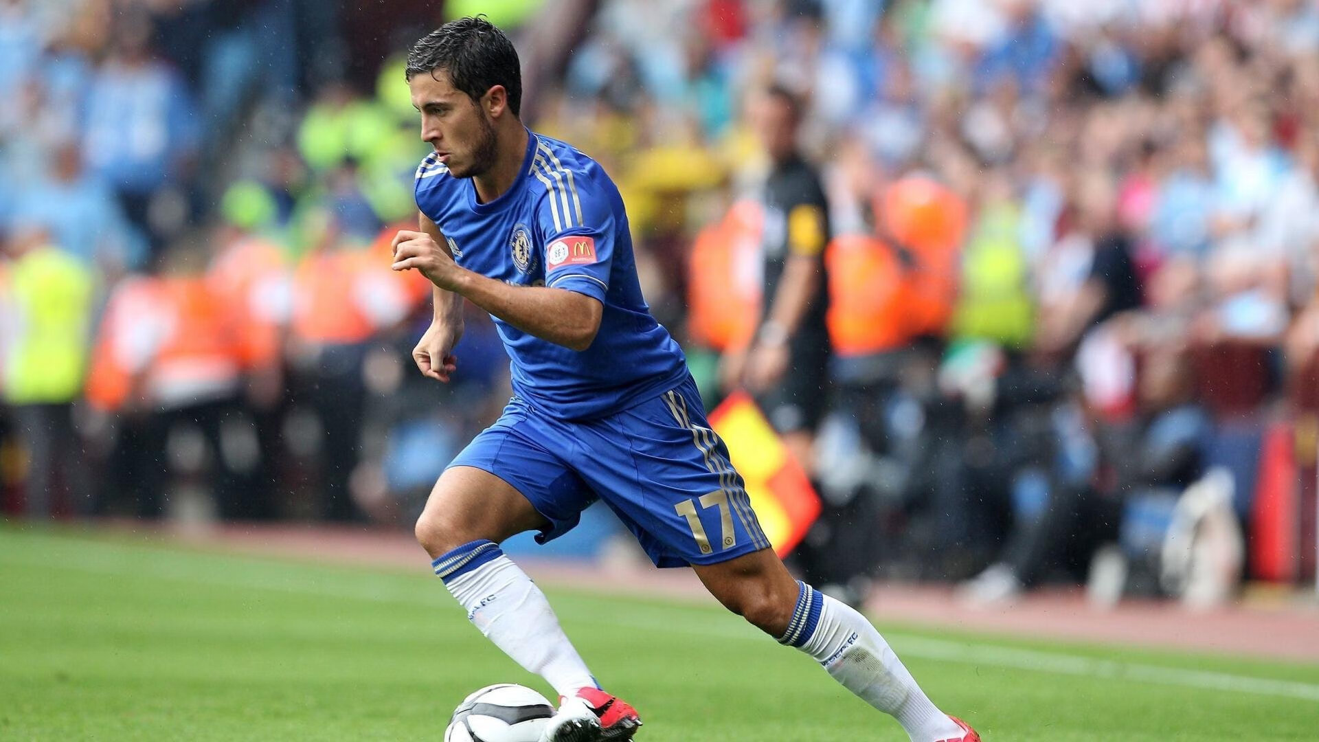 欧冠决赛焦点战，几内亚击溃墨西哥，足球世界版图重绘的惊雷