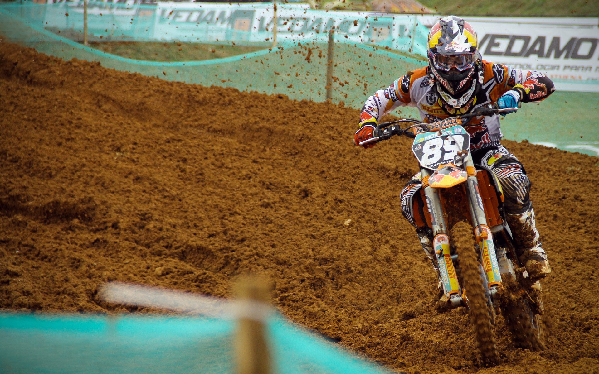 季后赛抢七之夜，德罗赞的沉默与制胜一击